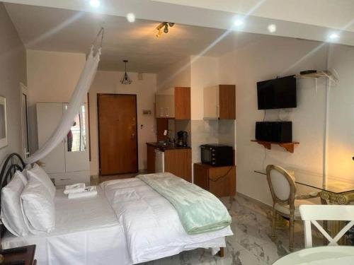 (B) - Nr.2 Honeymoon Suite